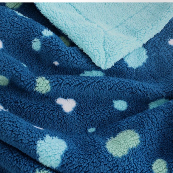 Life Comfort Kids Ultimate Sherpa Fleece Throw - Picture 3 of 5